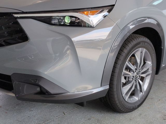 Thumbnail: 2025 Acura ADX - 8