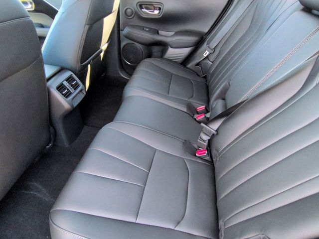 Thumbnail: 2025 Acura ADX - 30