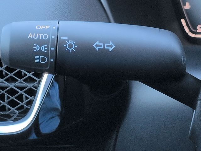 Thumbnail: 2025 Acura ADX - 15