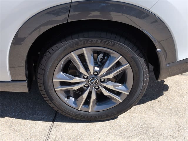 Thumbnail: 2025 Acura ADX - 8