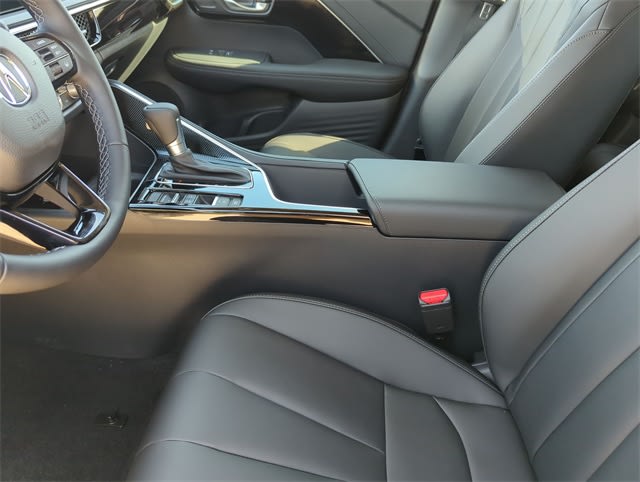 Thumbnail: 2025 Acura ADX - 11