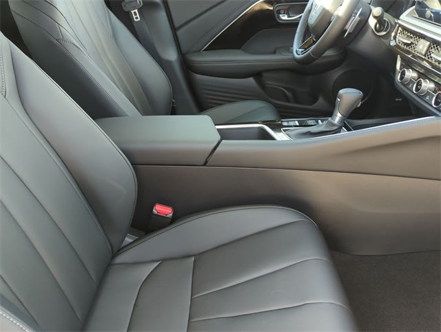 Thumbnail: 2025 Acura ADX - 30