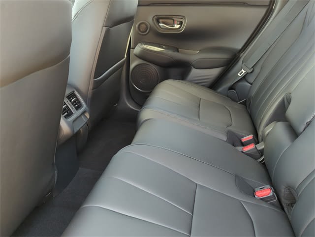 Thumbnail: 2025 Acura ADX - 13