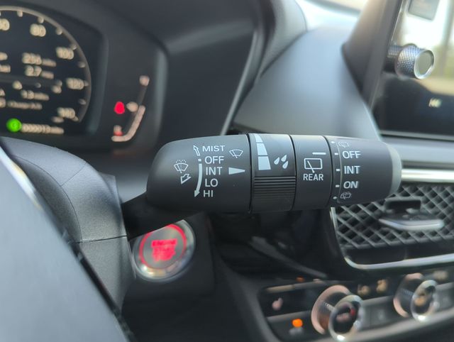 Thumbnail: 2025 Acura ADX - 15