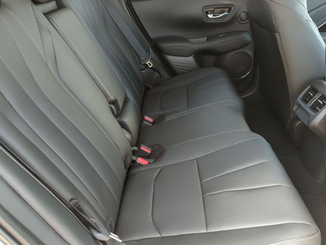 Thumbnail: 2025 Acura ADX - 28