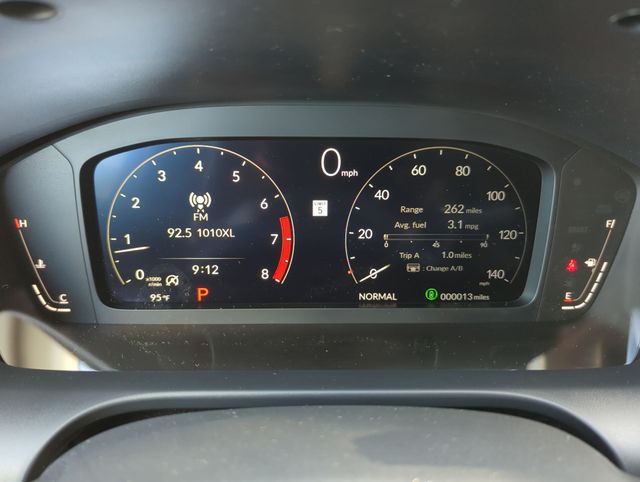 Thumbnail: 2025 Acura ADX - 18