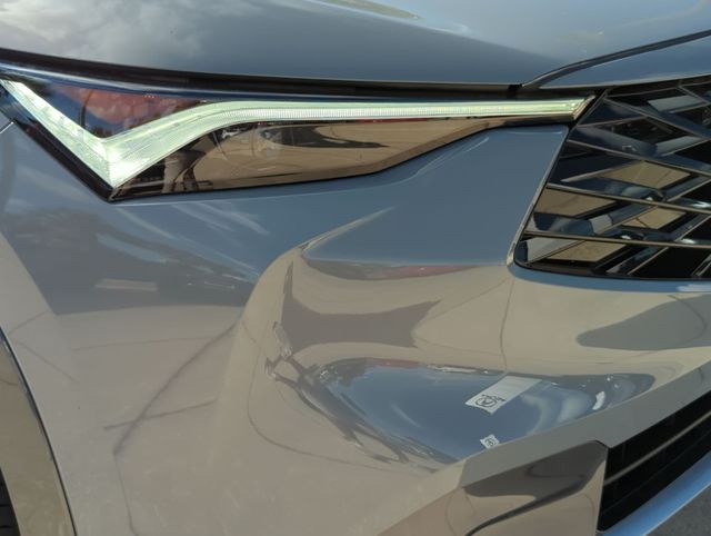 Thumbnail: 2025 Acura ADX - 24