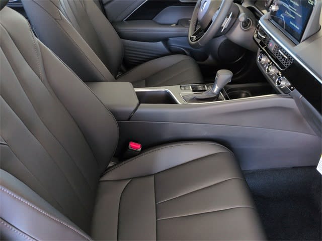 Thumbnail: 2025 Acura ADX - 12