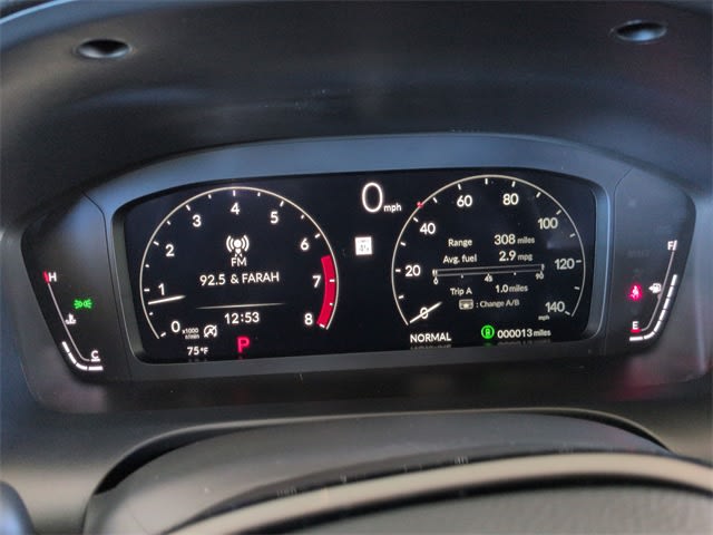 Thumbnail: 2025 Acura ADX - 18