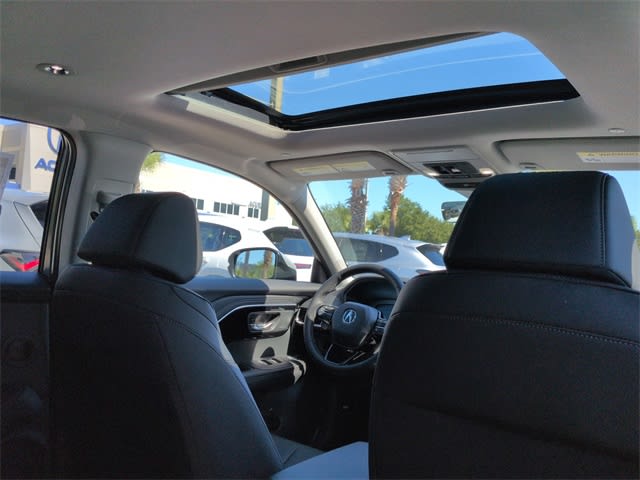 Thumbnail: 2025 Acura ADX - 20