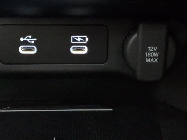 Thumbnail: 2025 Acura ADX - 38