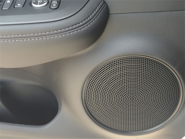 Thumbnail: 2025 Acura ADX - 37