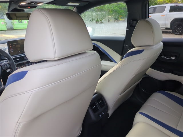 Thumbnail: 2025 Acura ADX - 12