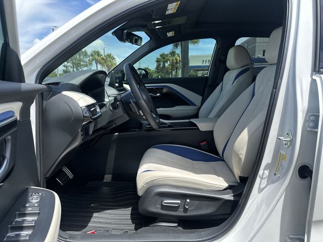 Thumbnail: 2025 Acura ADX - 11