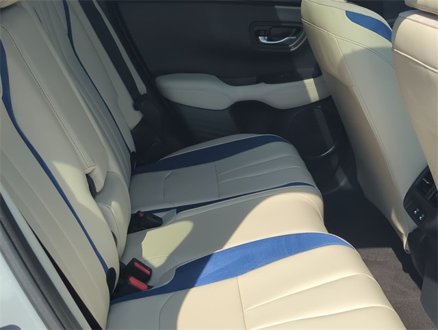 Thumbnail: 2025 Acura ADX - 14