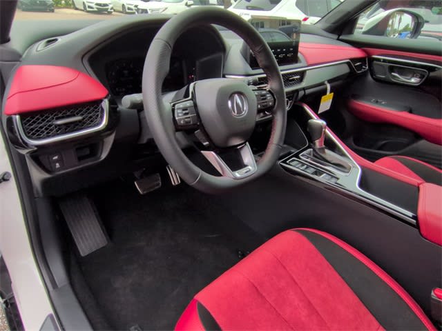 Thumbnail: 2025 Acura ADX - 2