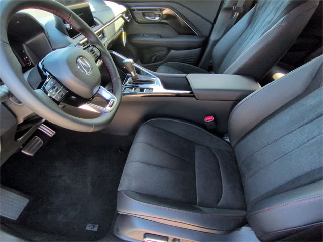 Thumbnail: 2025 Acura ADX - 11