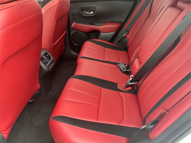 Thumbnail: 2025 Acura ADX - 30