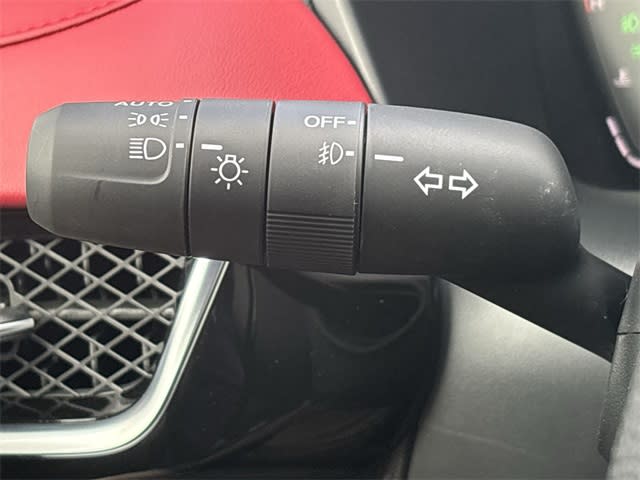 Thumbnail: 2025 Acura ADX - 15