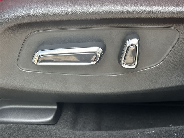 Thumbnail: 2025 Acura ADX - 28