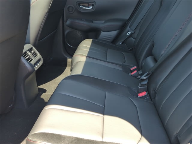 Thumbnail: 2025 Acura ADX - 30