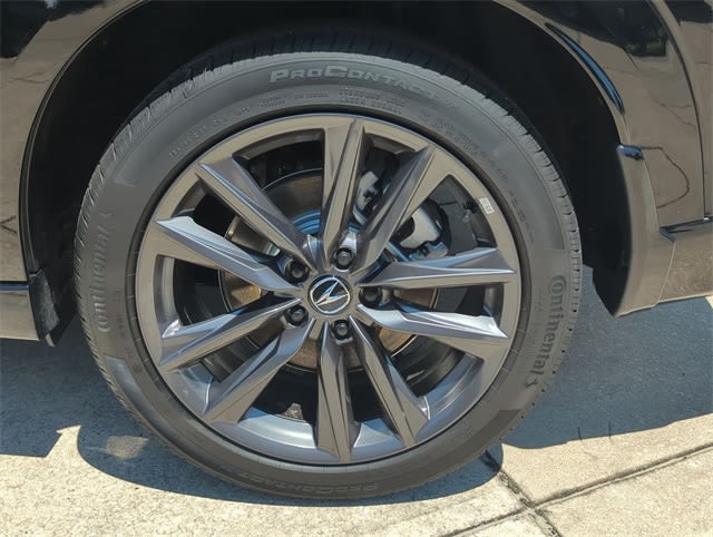 Thumbnail: 2025 Acura ADX - 8