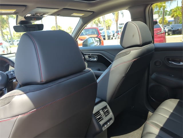 Thumbnail: 2025 Acura ADX - 13