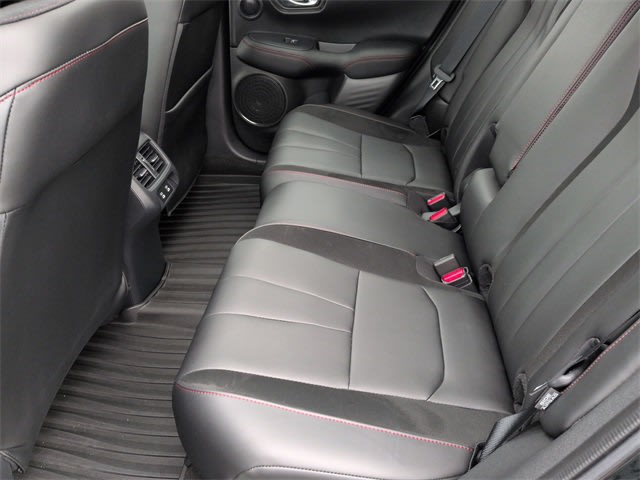 Thumbnail: 2025 Acura ADX - 13