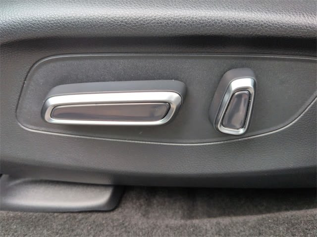 Thumbnail: 2025 Acura ADX - 26