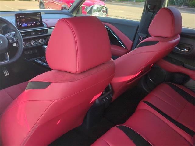 Thumbnail: 2025 Acura ADX - 28