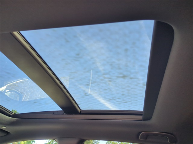 Thumbnail: 2025 Acura ADX - 31