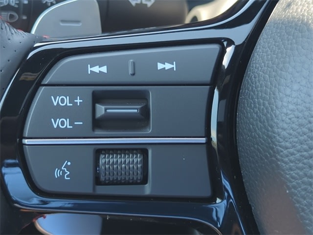 Thumbnail: 2025 Acura ADX - 32