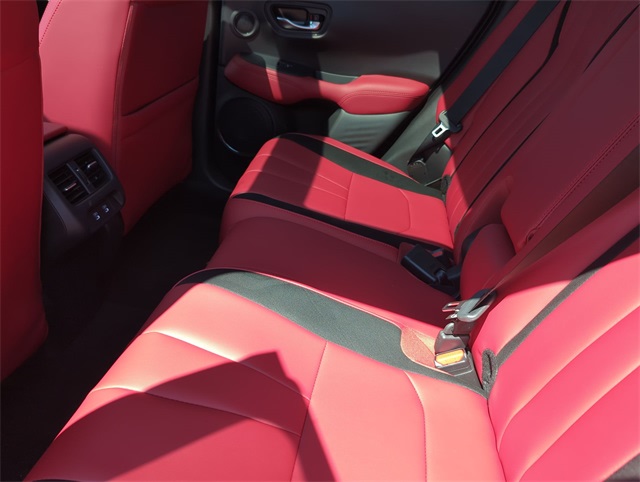 Thumbnail: 2025 Acura ADX - 28