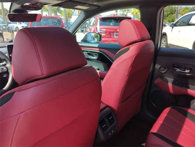 Thumbnail: 2025 Acura ADX - 12