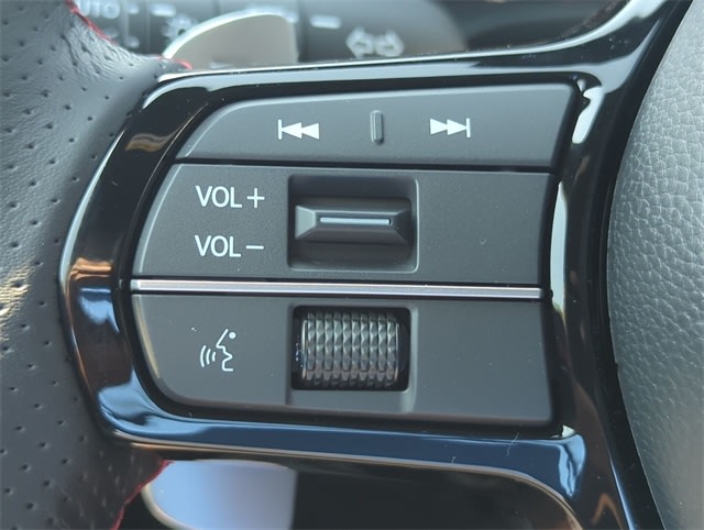 Thumbnail: 2025 Acura ADX - 30