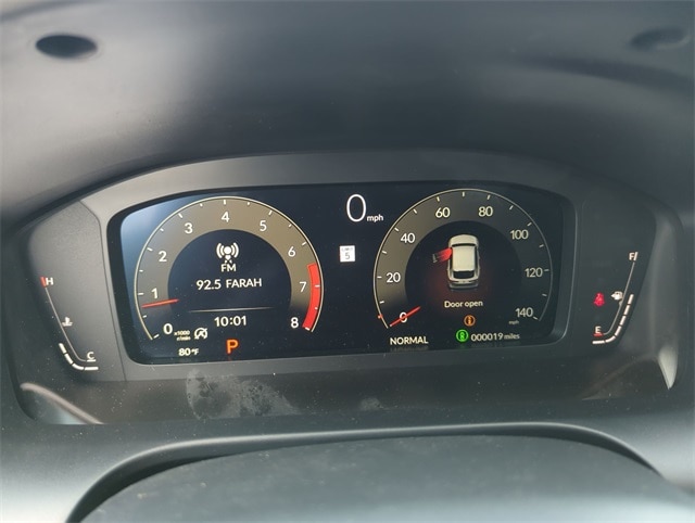 Thumbnail: 2025 Acura ADX - 17