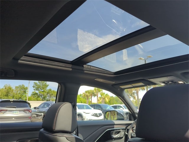 Thumbnail: 2025 Acura ADX - 31