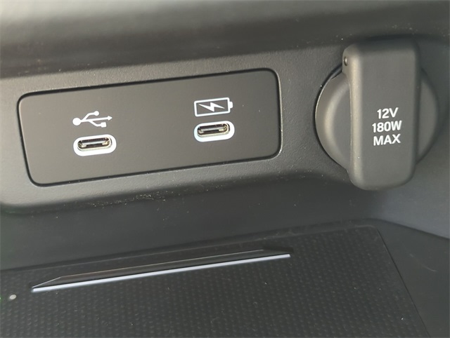 Thumbnail: 2025 Acura ADX - 37