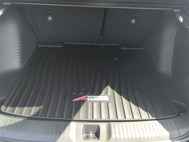 Thumbnail: 2025 Acura ADX - 38