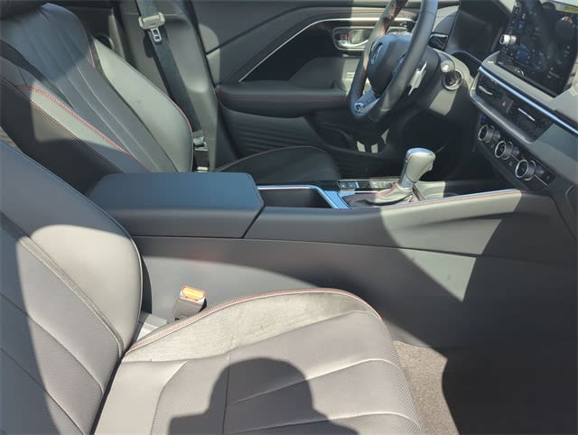 Thumbnail: 2025 Acura ADX - 12