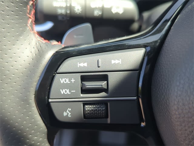 Thumbnail: 2025 Acura ADX - 32