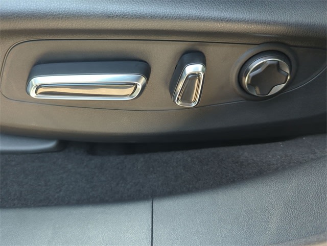 Thumbnail: 2025 Acura ADX - 27