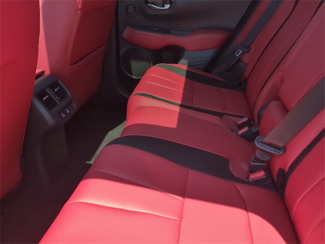 Thumbnail: 2025 Acura ADX - 13