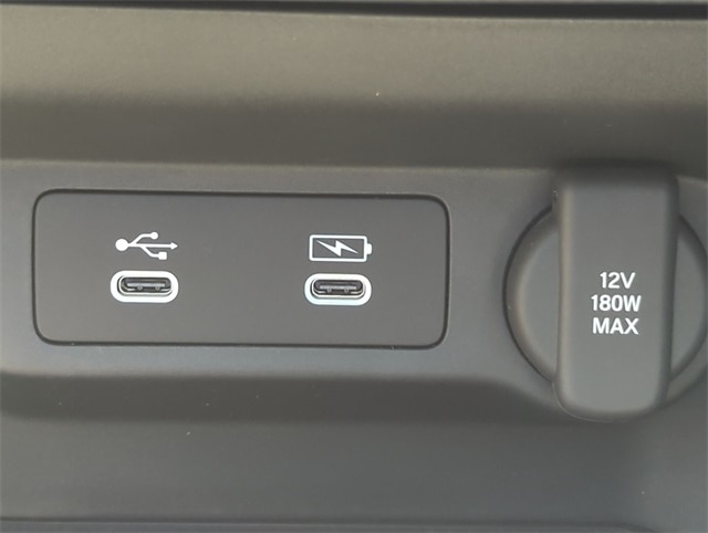 Thumbnail: 2025 Acura ADX - 38