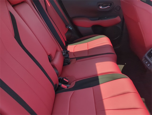 Thumbnail: 2025 Acura ADX - 30