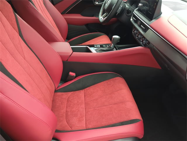 Thumbnail: 2025 Acura ADX - 12