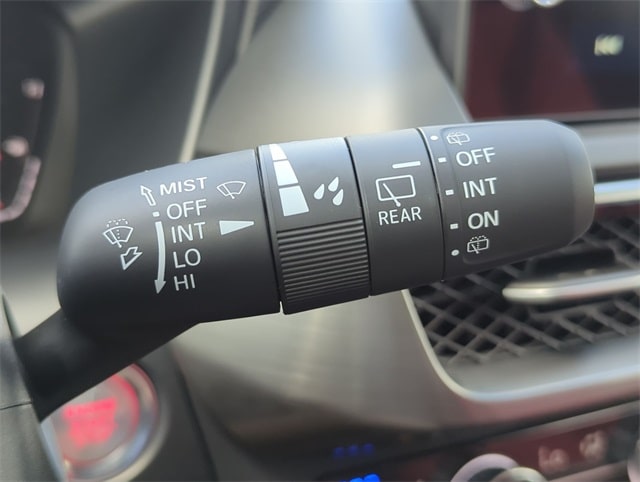 Thumbnail: 2025 Acura ADX - 16