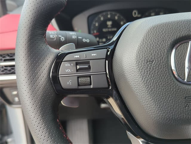 Thumbnail: 2025 Acura ADX - 32