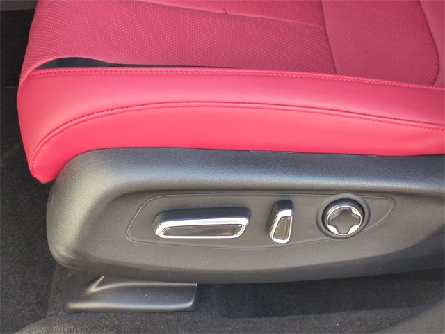 Thumbnail: 2025 Acura ADX - 28