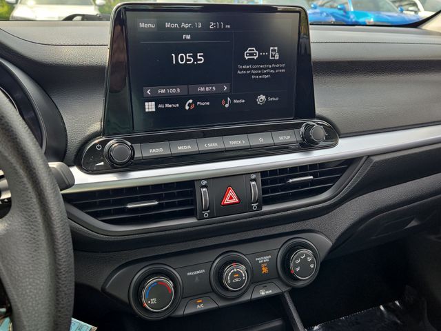 Thumbnail: 2024 Kia Forte - 13